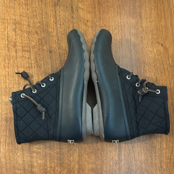 Sperry Saltwater Duck Boots Quilted Waterproof Rubber Sole - Picture 8 of 10